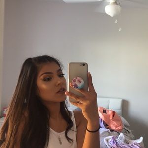 Meet your Posher, Karisma